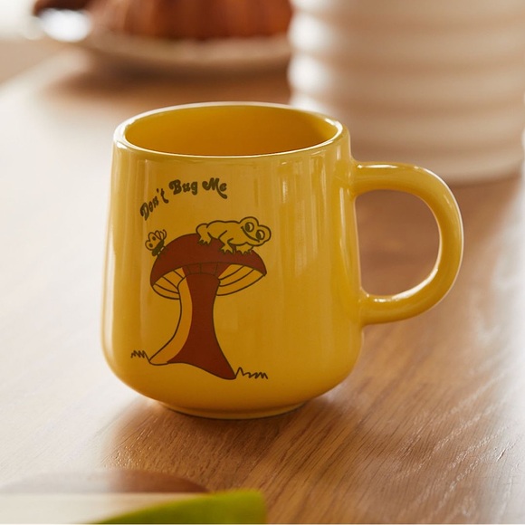UO stoneware “don’t bug me” coffee mug - Picture 1 of 8